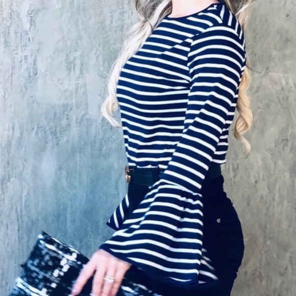 Chic Long Bell Sleeve Top - Picture 8 of 10